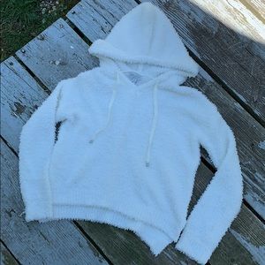 🌻 5 for $25 Fluffy Teddy Soft White Hoodie Small